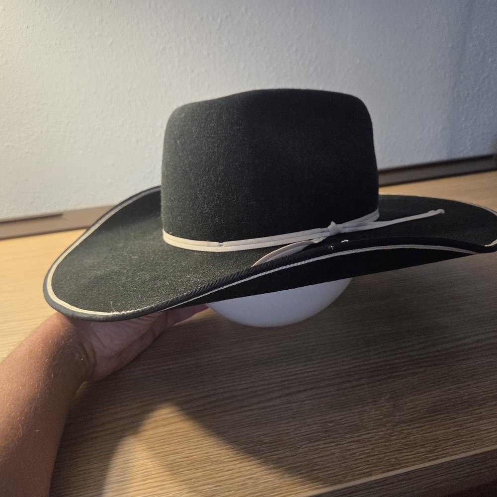 Resistol Tuff Hedeman 4x Felt Cowboy Hat